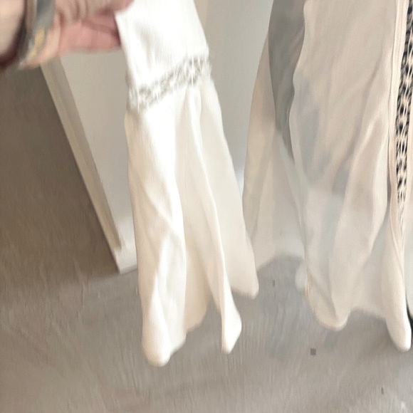 For Love and Lemons iconic white crochet Penelope dress -long flared sleeves NEW - Picture 12 of 15